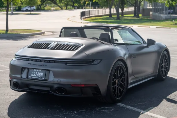 2022 911 Carrera GTS Cabriolet photo 2