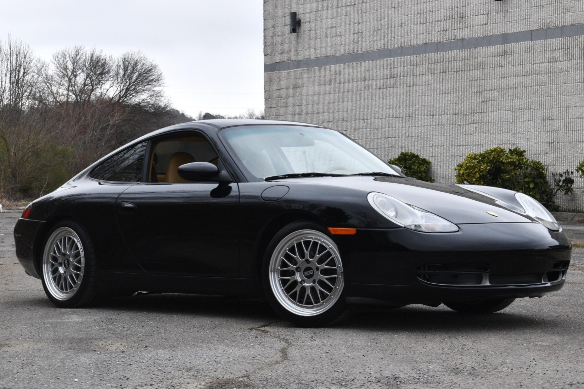 2000 911 Carrera photo 2