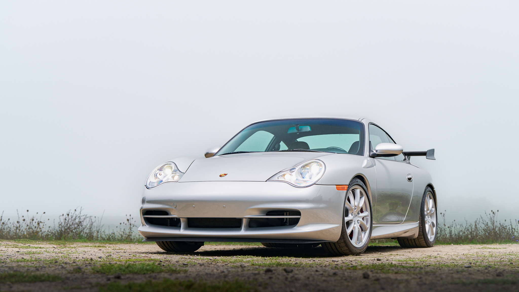 2004 911 GT3 photo 2