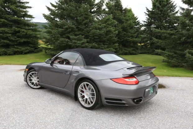 2010 911 Turbo photo 2