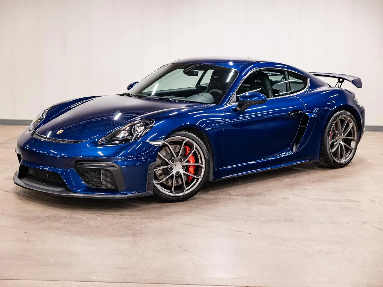 2020 718 Cayman GT4