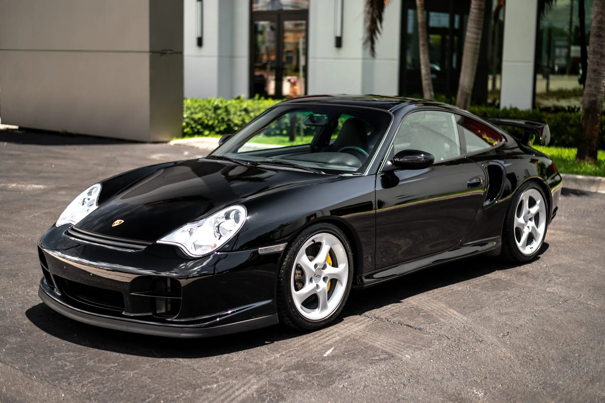2003 Porsche 911 GT2