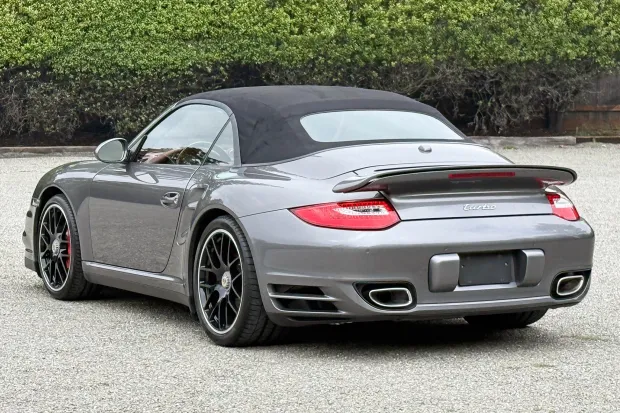 2011 911 Turbo photo 2