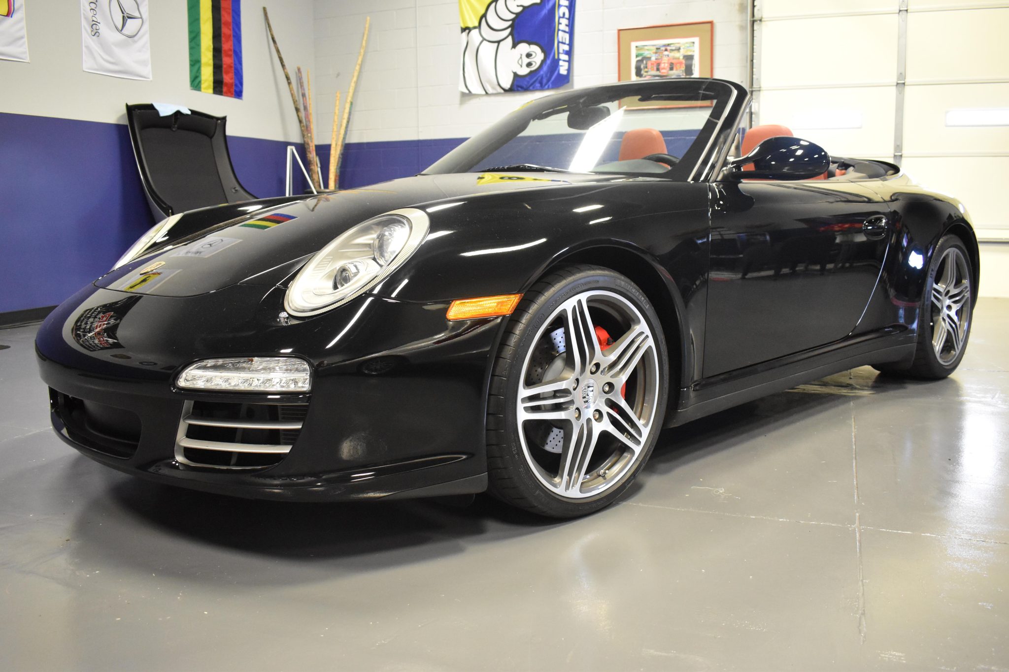 2010 911 Carrera 4S Cabriolet photo 2