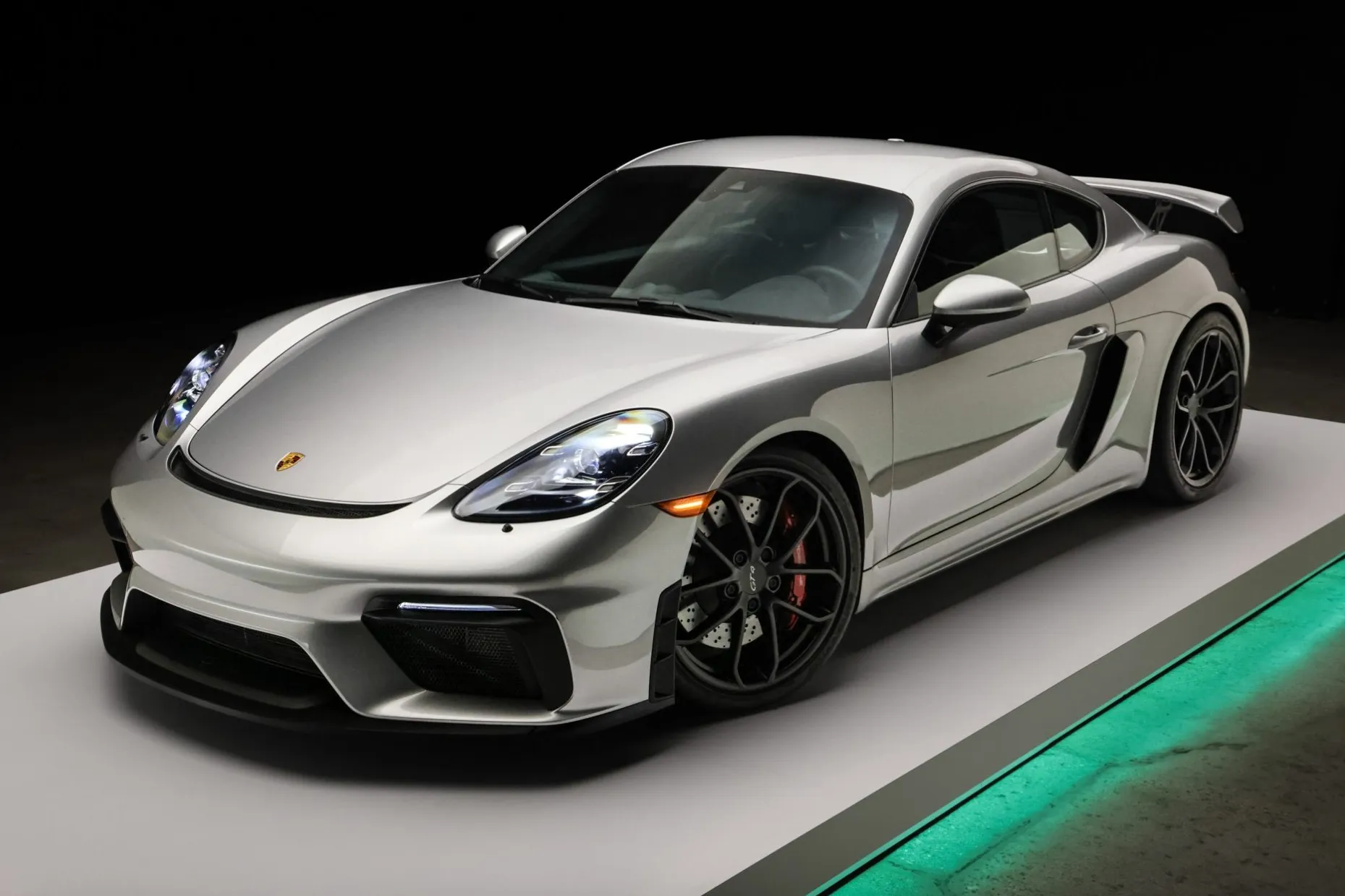 2021 Porsche 718 Cayman GT4