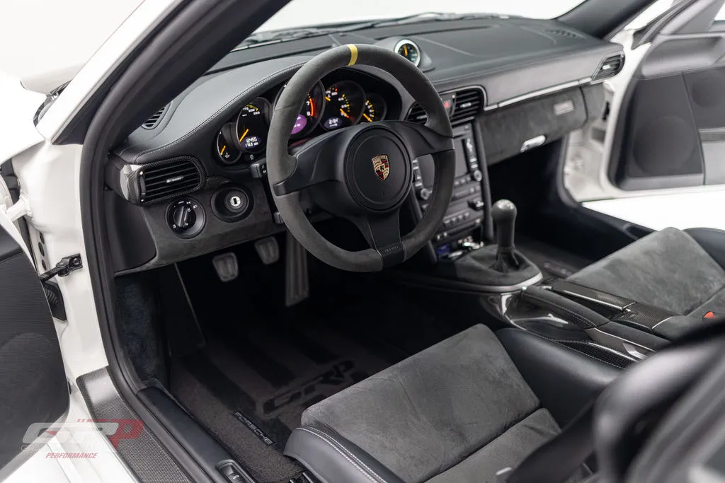 2011 911 GT2 RS photo 2