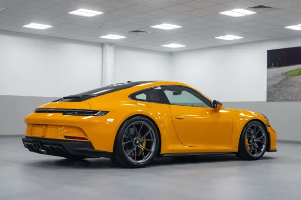 2022 911 GT3 Touring photo 2