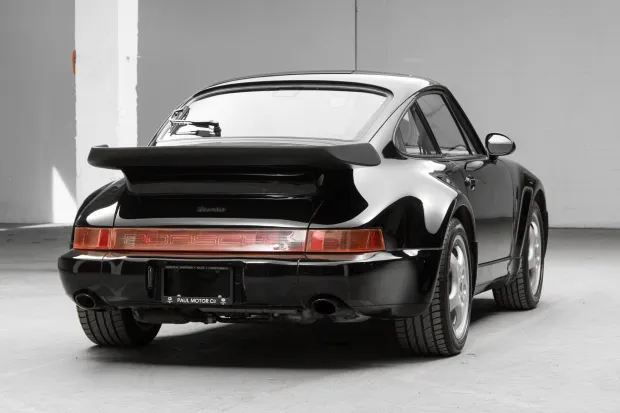 2021 911 Carrera photo 2