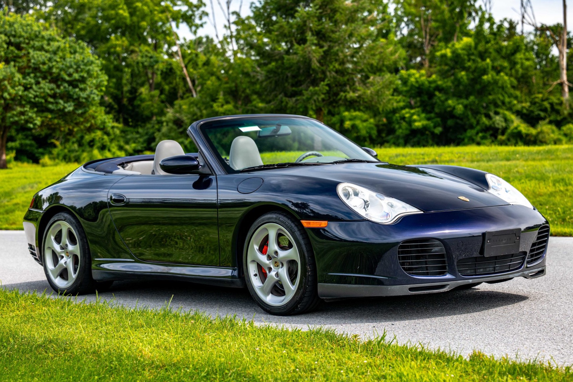 2004 911 Carrera 4S photo 2