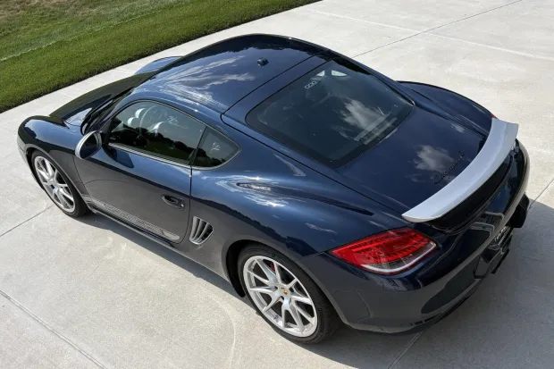 2012 Cayman R photo 2