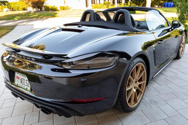 2024 718 Boxster Turbo photo 2