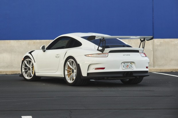 2016 911 GT3 RS photo 2