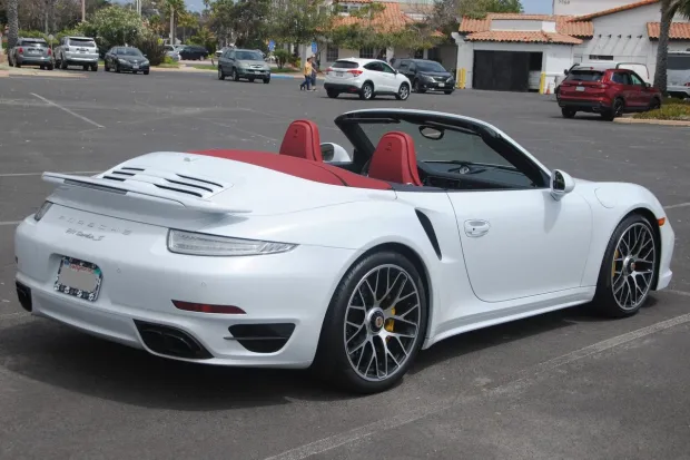 2015 911 Turbo S Cabriolet photo 2