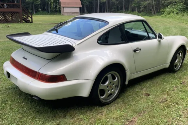 2021 911 Carrera photo 2