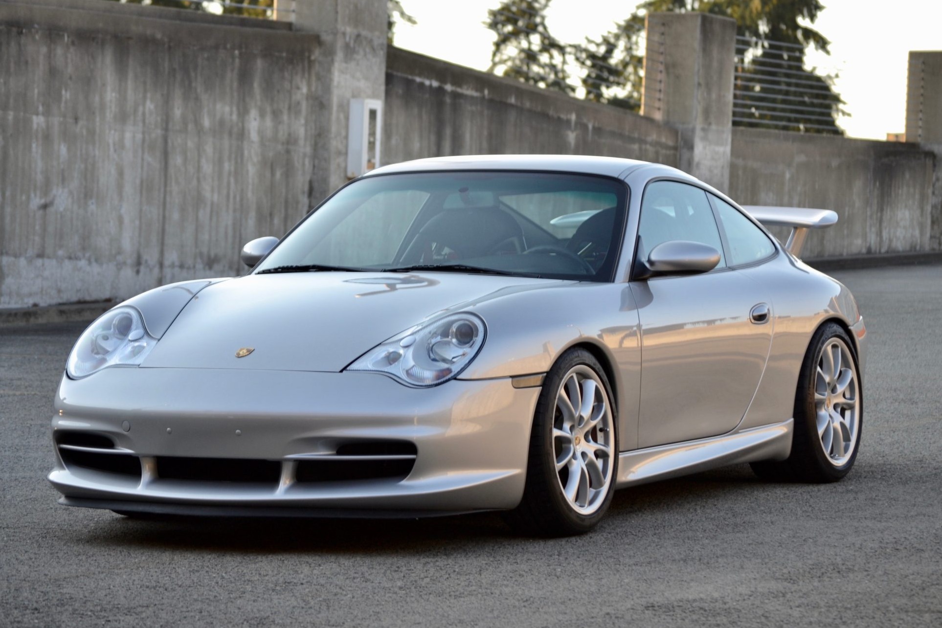 2004 911 GT3 photo 2