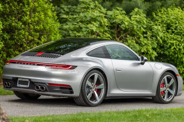 2021 911 Carrera 4S photo 2
