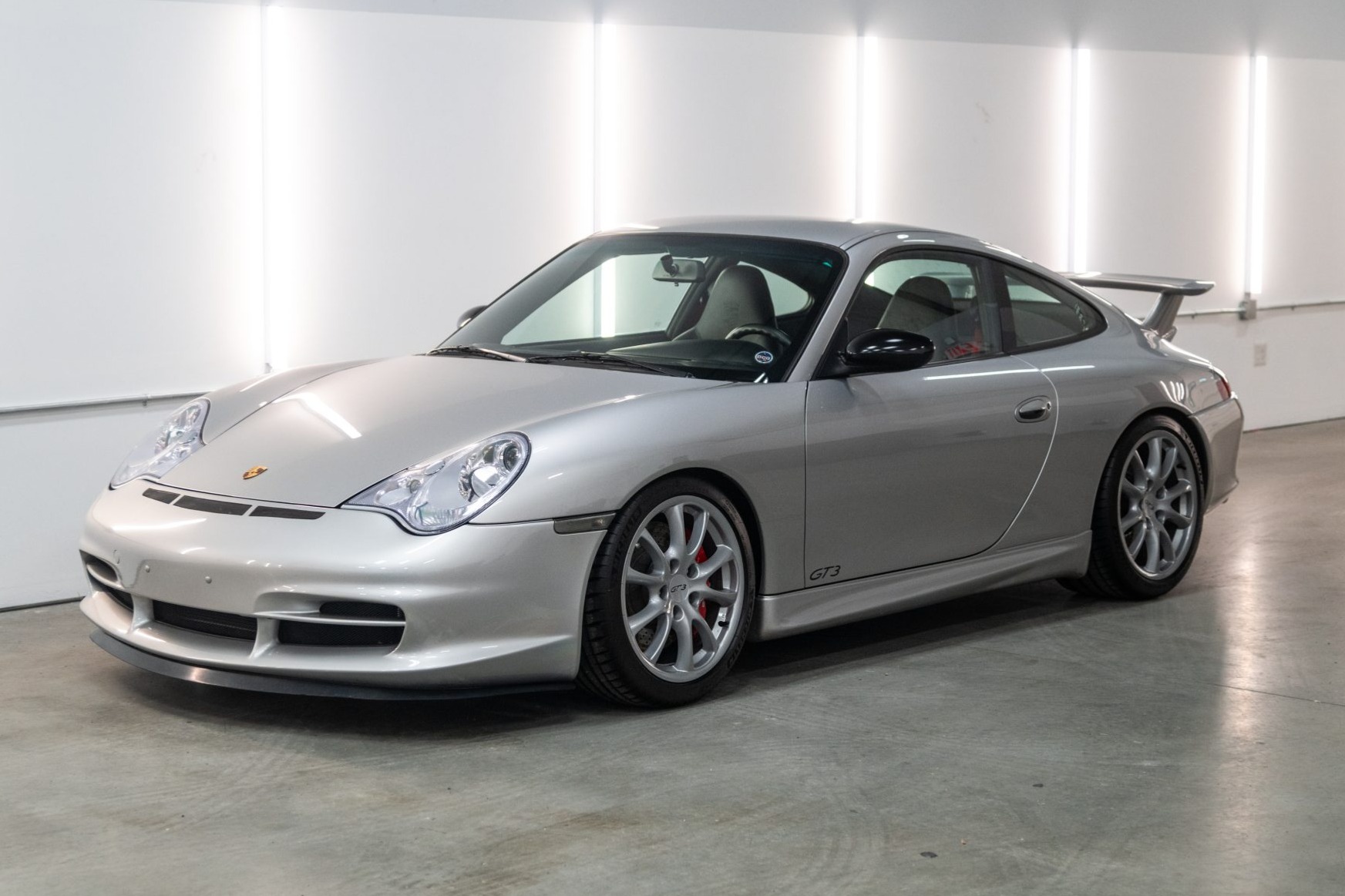 2004 911 GT3 photo 2