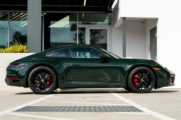 2021 911 Carrera S photo 2