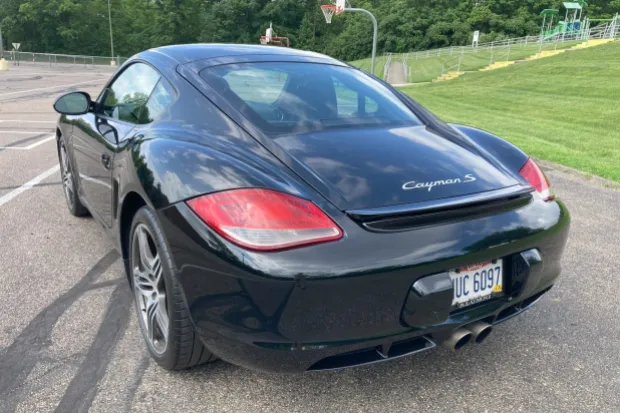 2009 Cayman S photo 2