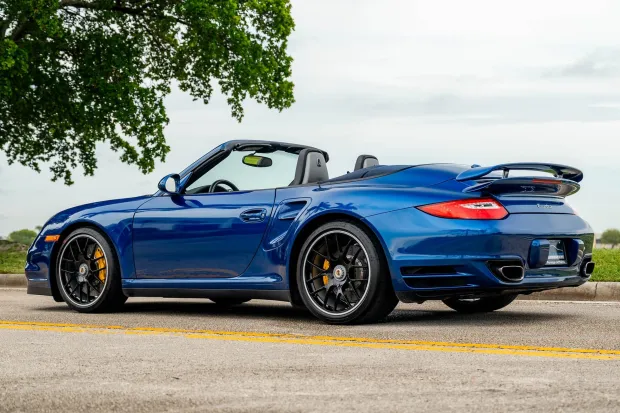 2010 911 Turbo Cabriolet photo 2