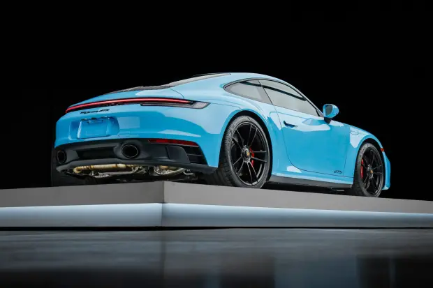 2024 911 Carrera GTS photo 2