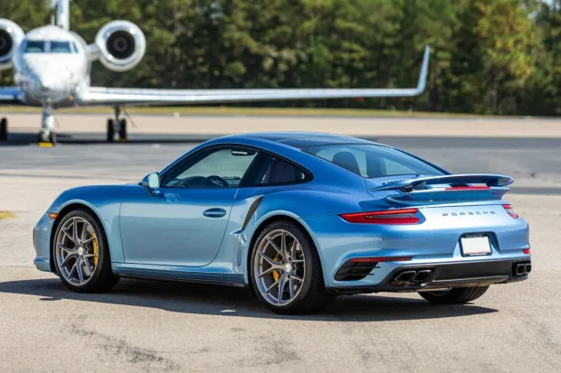 2017 911 Turbo S photo 2