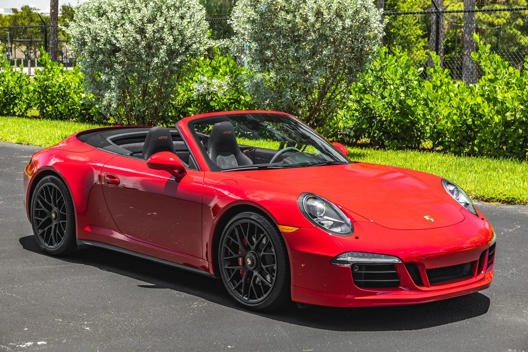 2016 Porsche 911 Carrera GTS Cabriolet