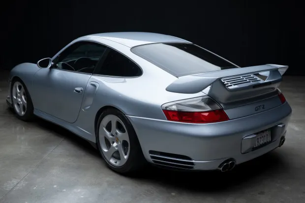 2003 911 GT2 photo 2