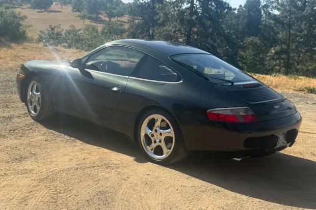 2000 911 Carrera 4 photo 2
