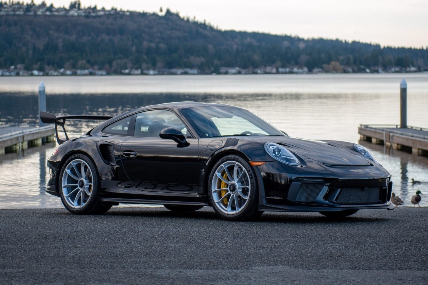 2019 911 GT3 RS photo 2