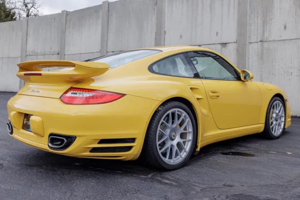 2011 911 Turbo photo 2