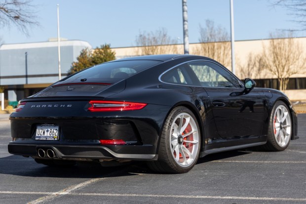 2019 911 GT3 Touring photo 2