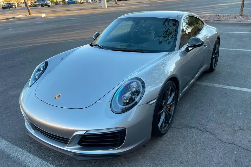 2018 Porsche 911 Carrera T