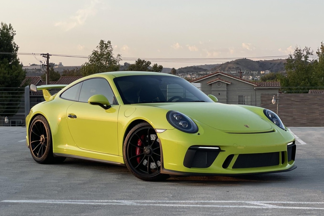 2018 911 GT3 photo 2