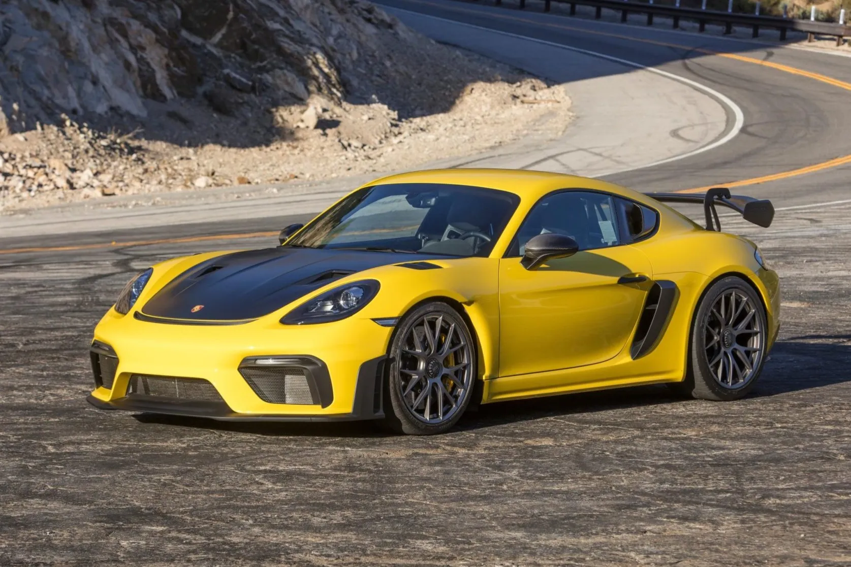 2023 Porsche 718 Cayman GT4 RS
