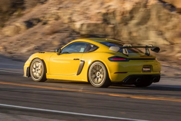 2023 718 Cayman GT4 RS photo 2