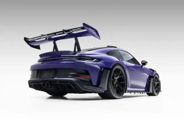 2025 911 GT3 photo 2