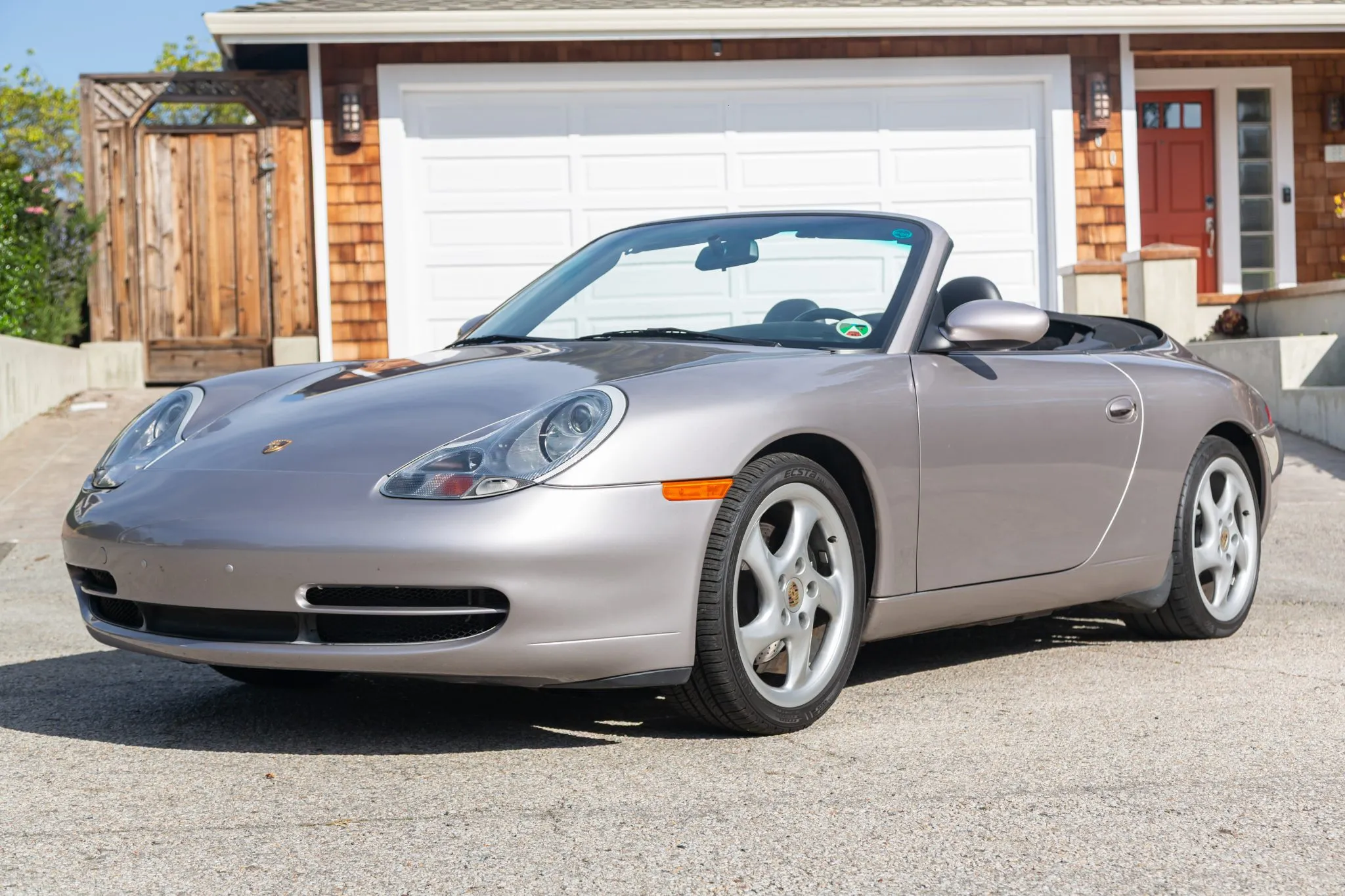 2001 Porsche 911 Carrera sold Mar 2026