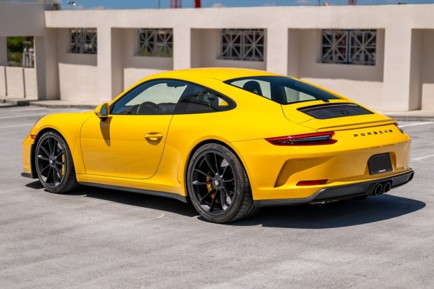 2019 911 GT3 Touring photo 2
