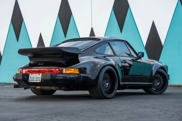2016 911 Turbo photo 2