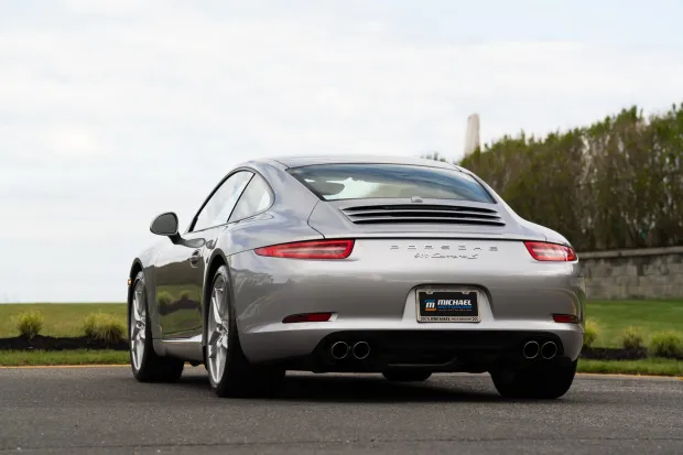 2012 911 Carrera S photo 2