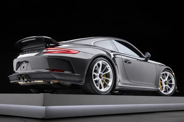 2019 911 GT3 Touring photo 2