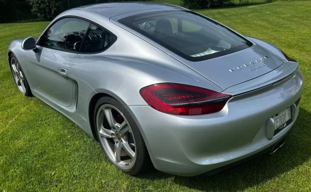 2015 Cayman S photo 2