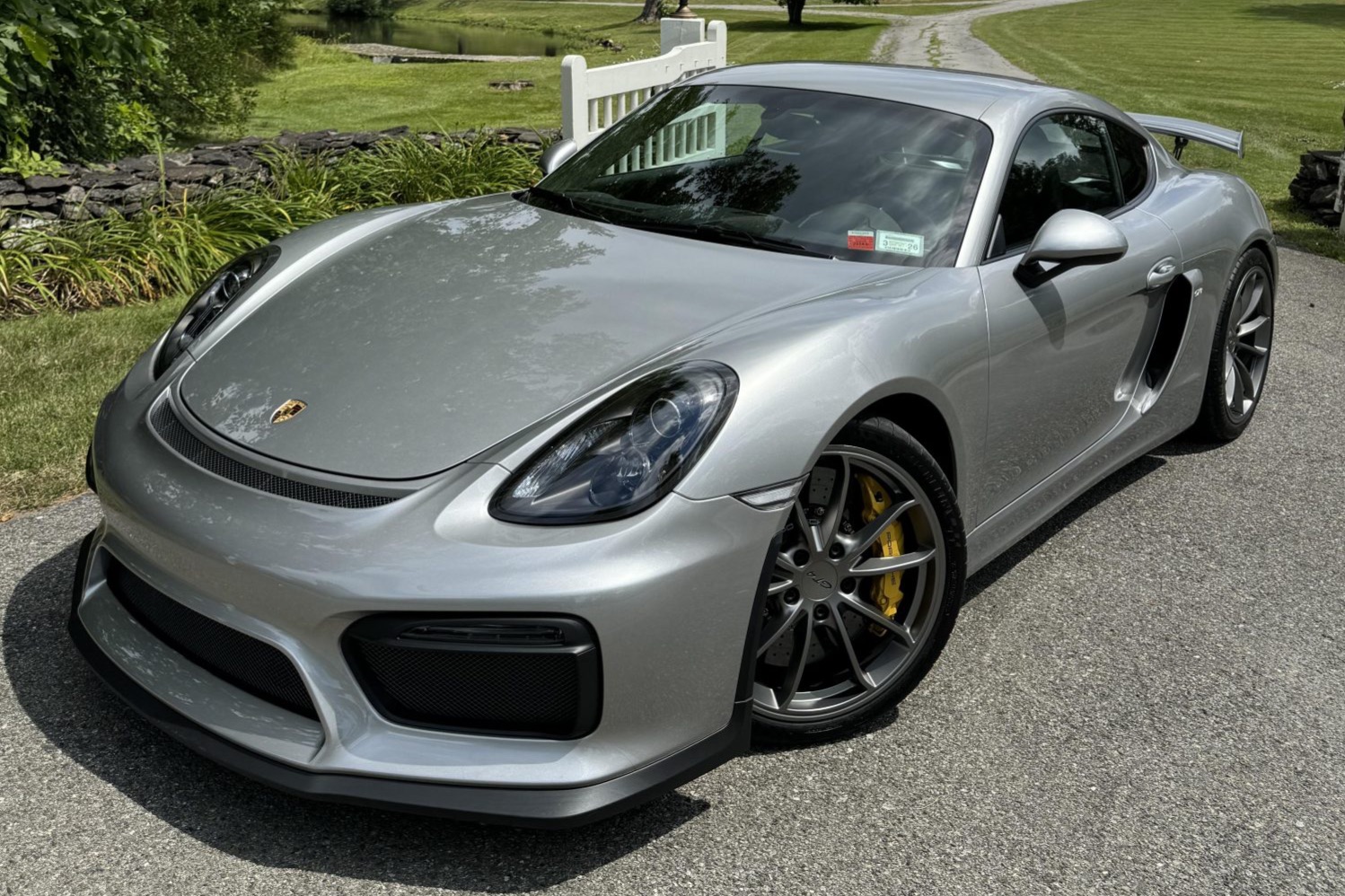 2016 Cayman GT4 photo 2
