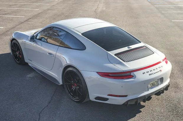 2018 911 Carrera 4S photo 2