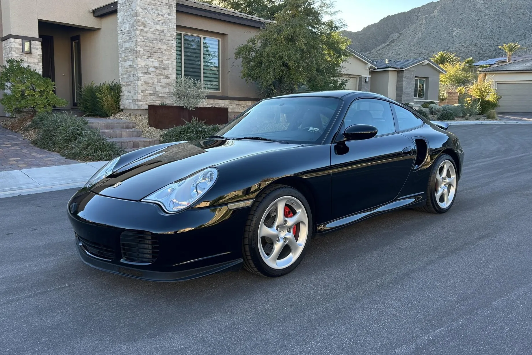 2004 911 Turbo photo 2