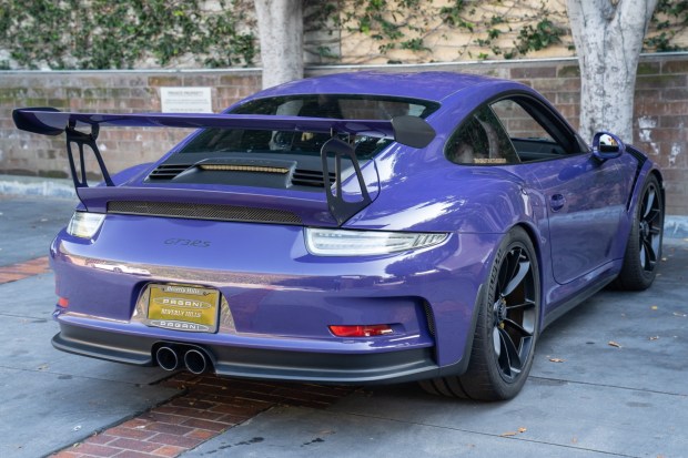 2016 911 GT3 RS photo 2