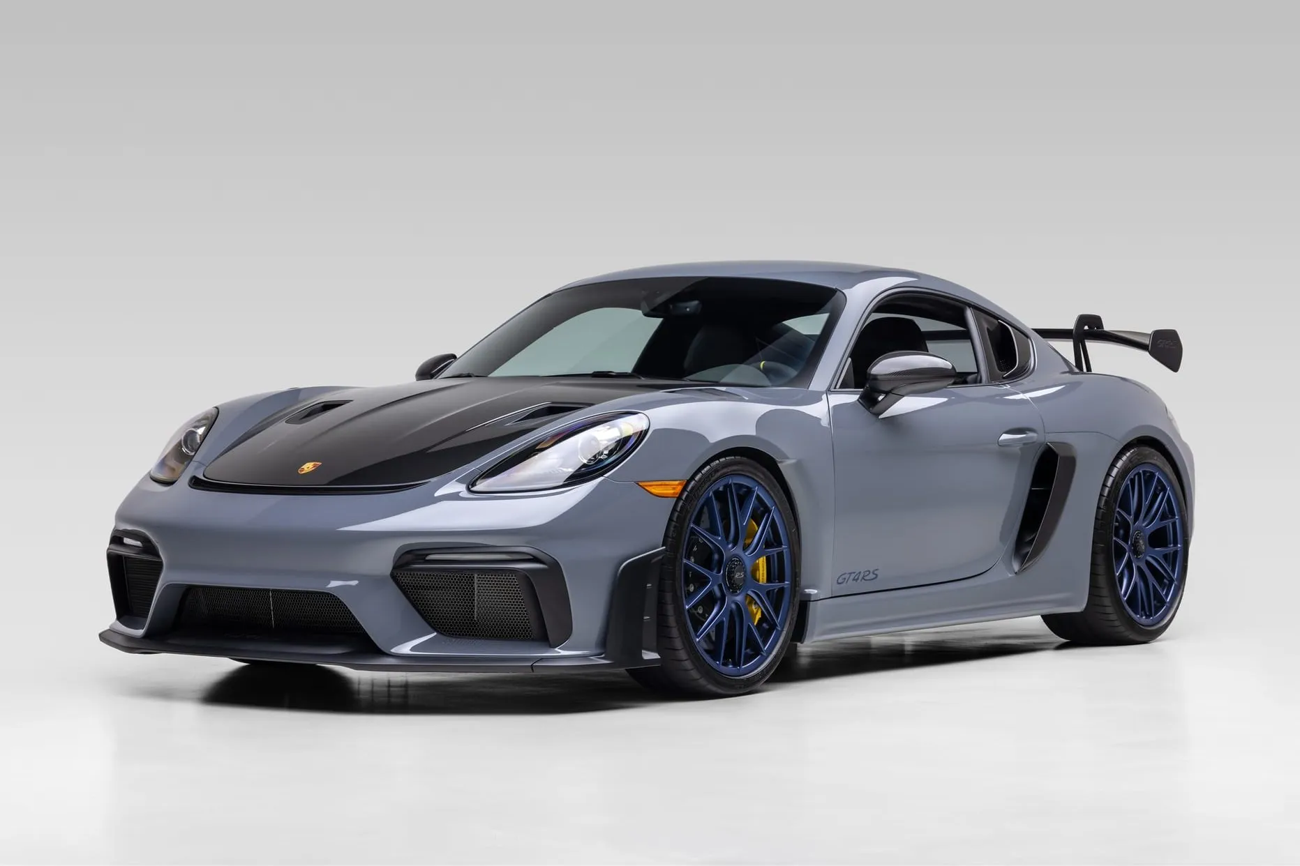 2023 Porsche 718 Cayman GT4 RS