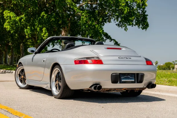 2001 911 Carrera Cabriolet photo 2