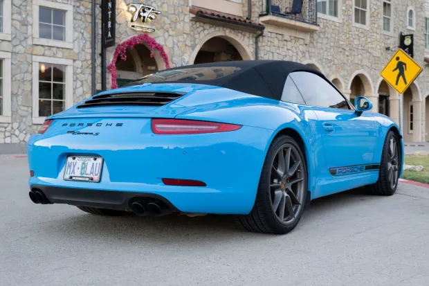 2013 911 Carrera S Cabriolet photo 2